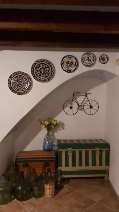 카스테요 뎀푸리에스 The Blue House Of The Costa Brava Arlet S Corner 아파트