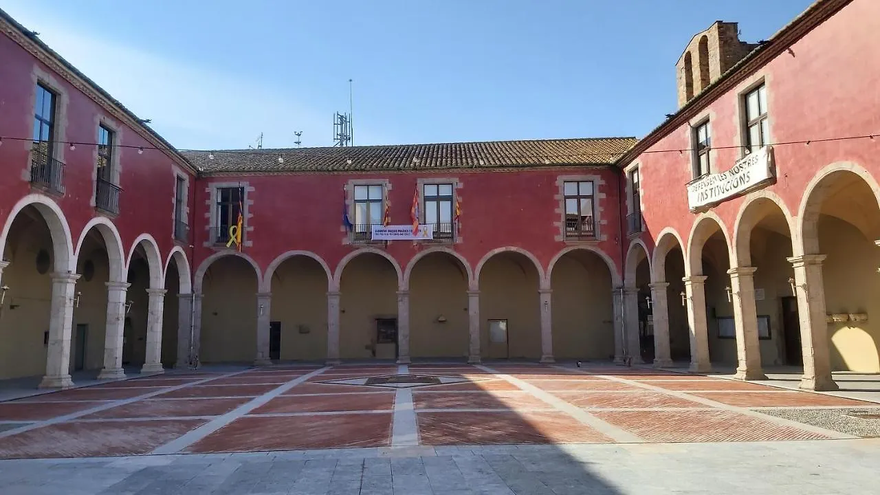카스테요 뎀푸리에스 The Blue House Of The Costa Brava Arlet S Corner 아파트